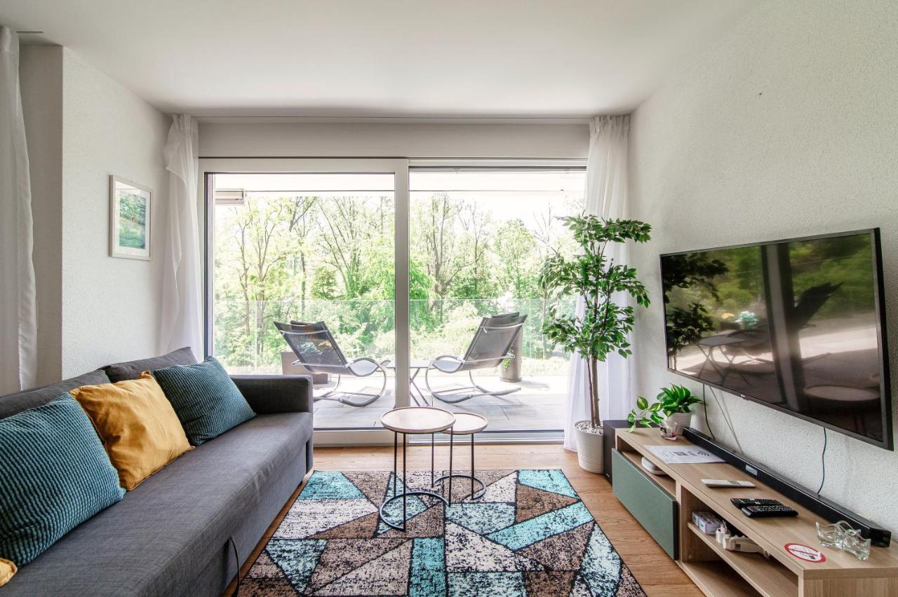 Linda Terrace By Quokka 360 - Modern One-Bedroom Flat With Sun Terrace 洛迦诺 外观 照片